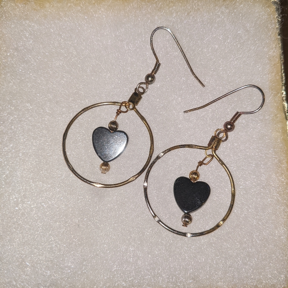 Stuff - Picture 11 of 16